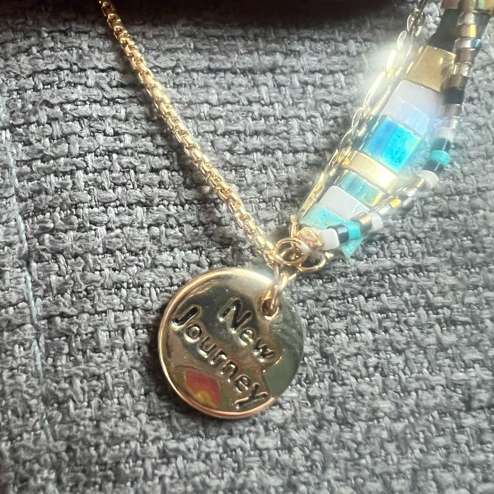 New Journey adjustable bracelet - Picture 2 of 3